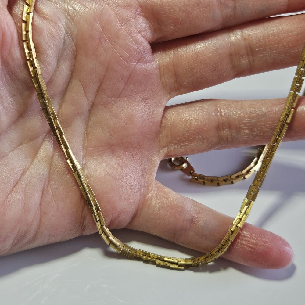 Gold Tone Chunky Chain Necklace 18"